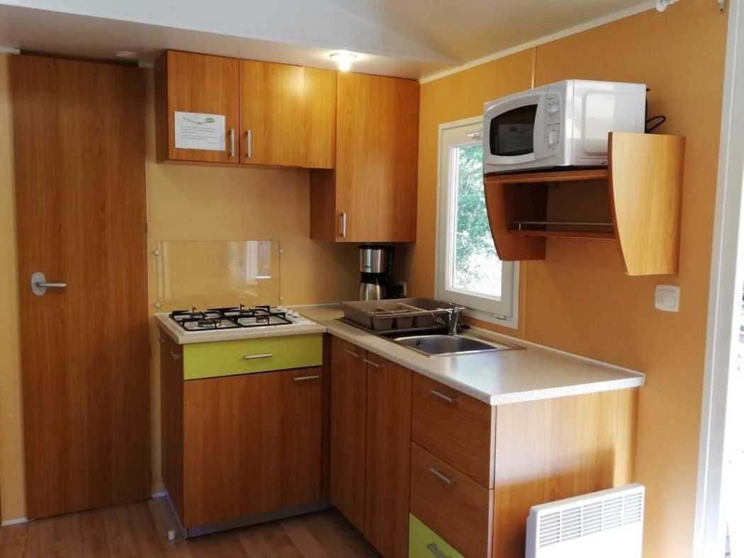 Camping - Piscine - Ccbaieb Montjoie-en-Couserans Eksteriør billede
