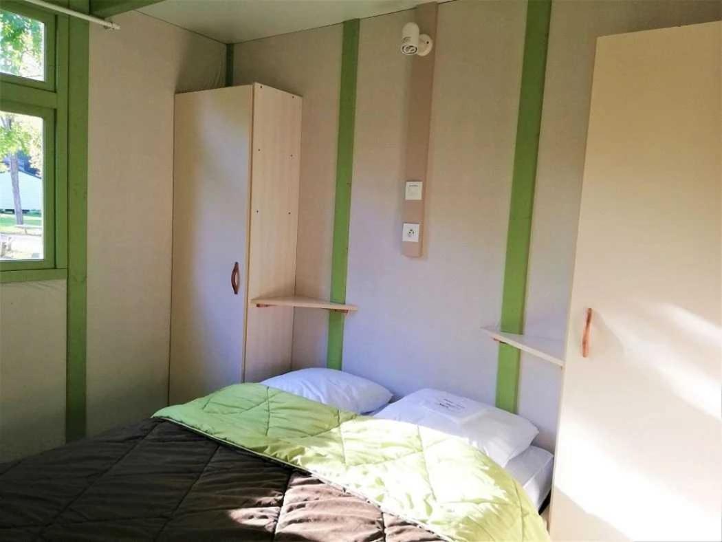Camping - Piscine - Ccbaieb Montjoie-en-Couserans Eksteriør billede